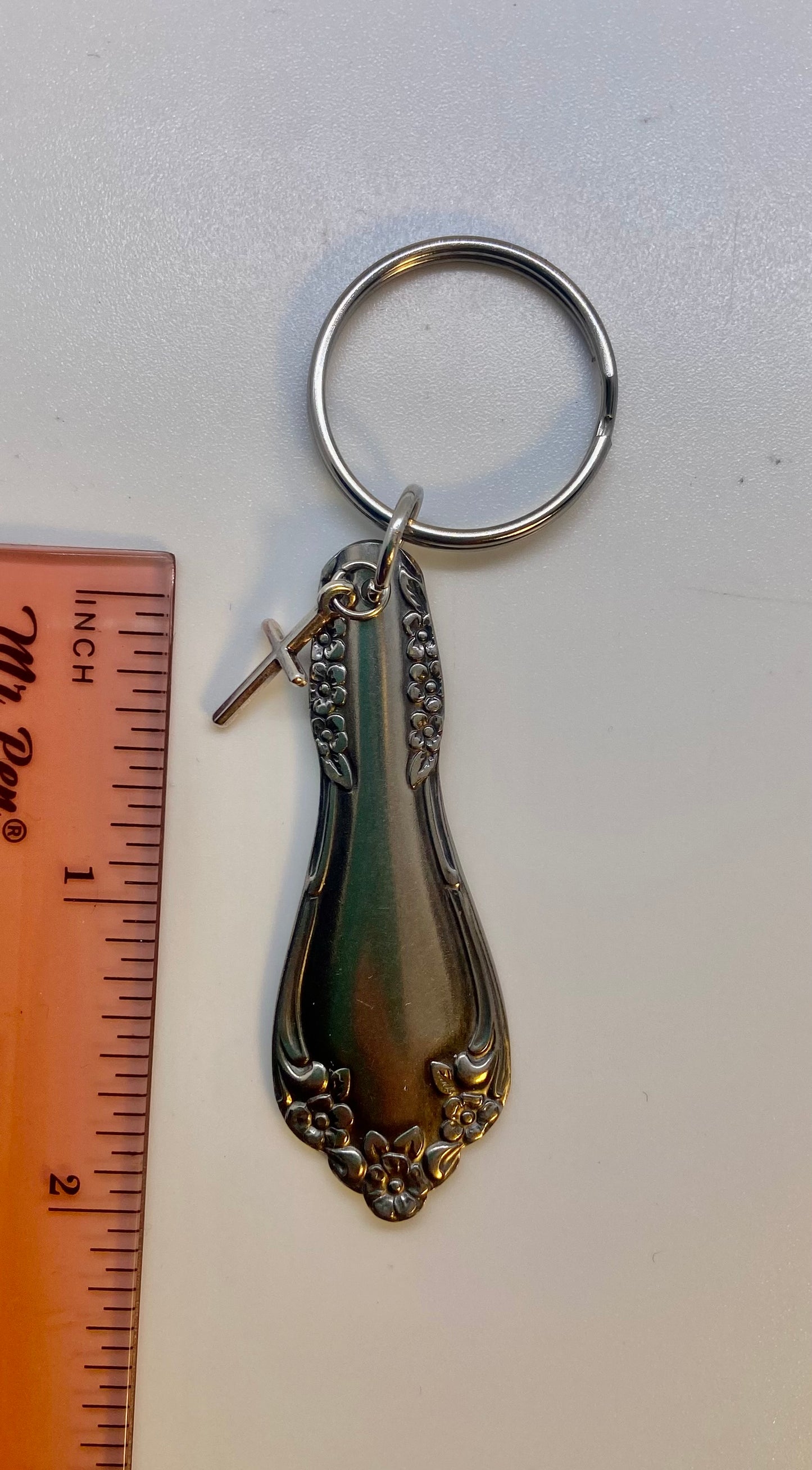 KeyChain with cross (110)