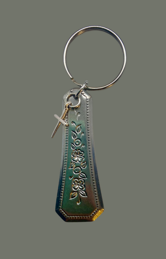 Flower keychain with cross (107)